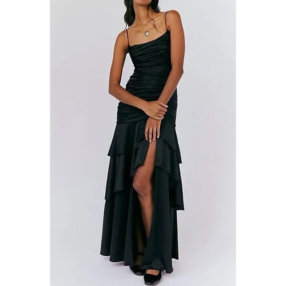HUTCH The Tisha Tiered Ruffle Slit Maxi Dress Black 6 NEW NWOT
